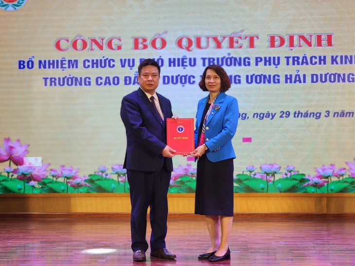 Bộ Y tế bổ nhiệm Phó hiệu trưởng Trường Cao đẳng Dược Trung ương Hải Dương - Ảnh 1.