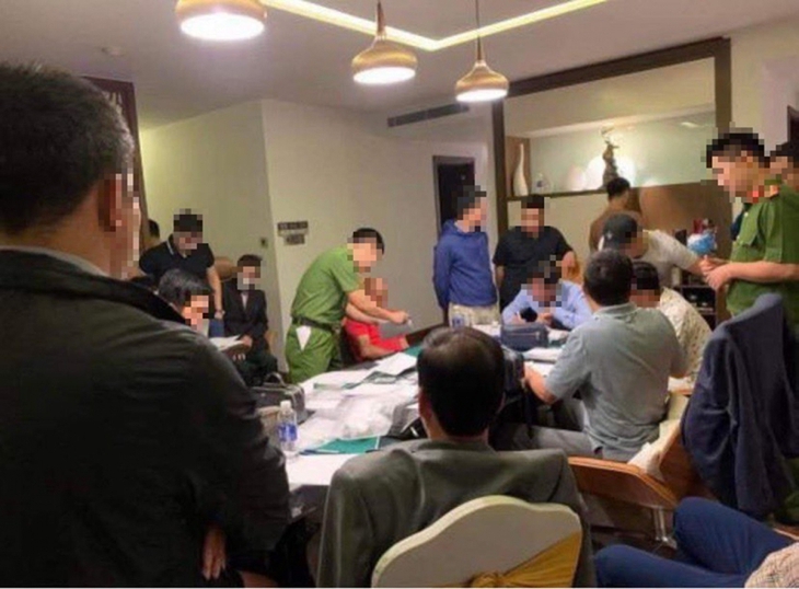 Khởi tố hai Phó Chủ tịch Hiệp hội Golf Việt Nam đánh bạc trong khách sạn - Ảnh 2.
