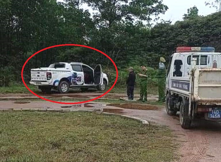 Đi tập thể dục, người dân phát hiện 2 vợ chồng tử vong trong xe ô tô - Ảnh 1. Đi tập thể dục, người dân phát hiện 2 vợ chồng tử vong trong xe ô tô - Ảnh 1.