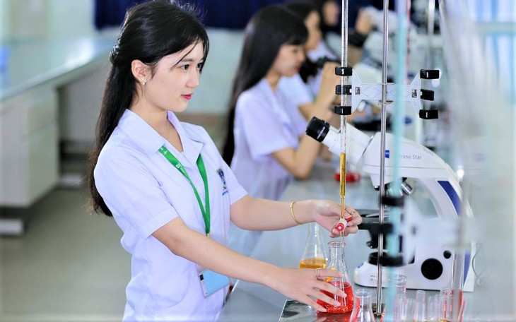 Xét tuyển đại học 2023: Khối ngành sức khỏe sẽ công bố ngưỡng đảm bảo chất lượng đầu vào ngày 20/7