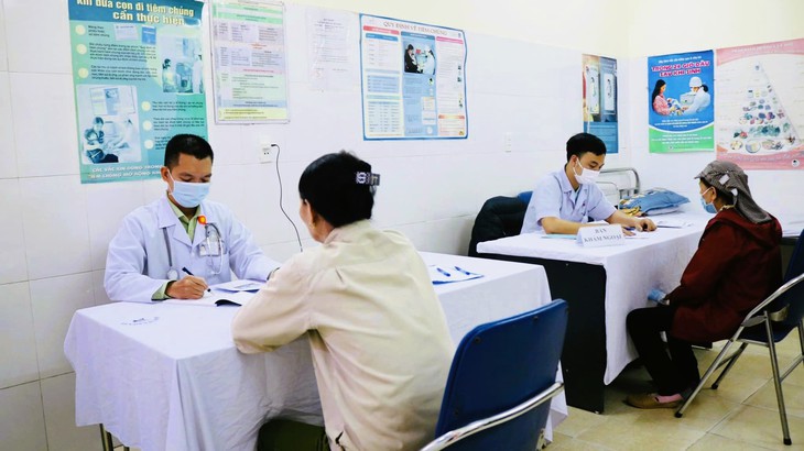Hải Phòng: Khám, tư vấn sức khỏe và phát thuốc miễn phí cho người nghèo, hoàn cảnh khó khăn ở nông thôn - Ảnh 10. Hải Phòng: Khám, tư vấn sức khỏe và phát thuốc miễn phí cho người nghèo, hoàn cảnh khó khăn ở nông thôn - Ảnh 10.