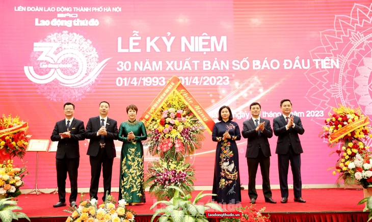Báo Lao động Thủ đô kỷ niệm 30 năm ngày xuất bản số báo đầu tiên - Ảnh 1.