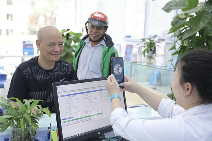 Hà Nội: 23 cơ sở khám chữa bệnh đã liên thông dữ liệu Giấy khám sức khỏe lái xe - Ảnh 1.
