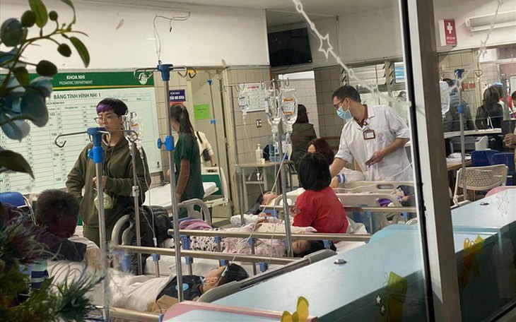 Sau vụ ngộ độc khi đi dã ngoại, Hà Nội tăng cường công tác quản lý an toàn thực phẩm