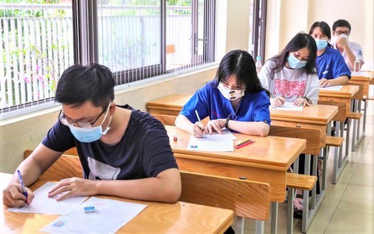 Bộ GD&ĐT lý giải việc đưa Lịch sử thành môn bắt buộc thi tốt nghiệp THPT 2025