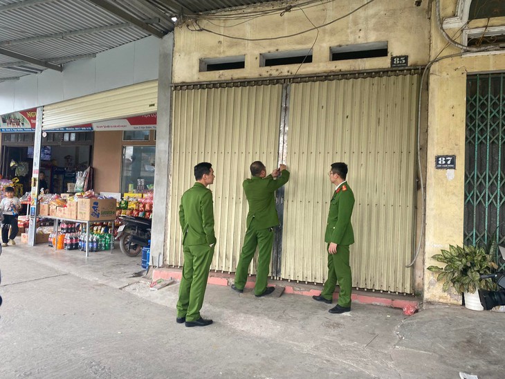 Hai ‘bảo mẫu’ hành hạ bé trai 17 tháng tuổi tử vong ‘xin tha thứ’ - Ảnh 2.