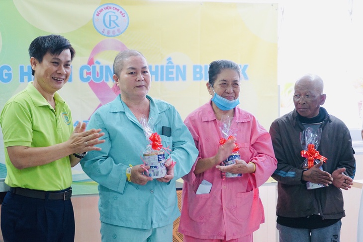 Lắng đọng cảm xúc chương trình "Đồng hành cùng chiến binh K" - Ảnh 5.