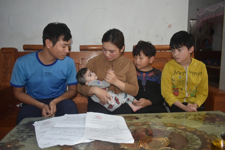 Cám cảnh một gia đình người bệnh nhiều hơn người thường - Ảnh 1. Cám cảnh một gia đình người bệnh nhiều hơn người thường - Ảnh 1.