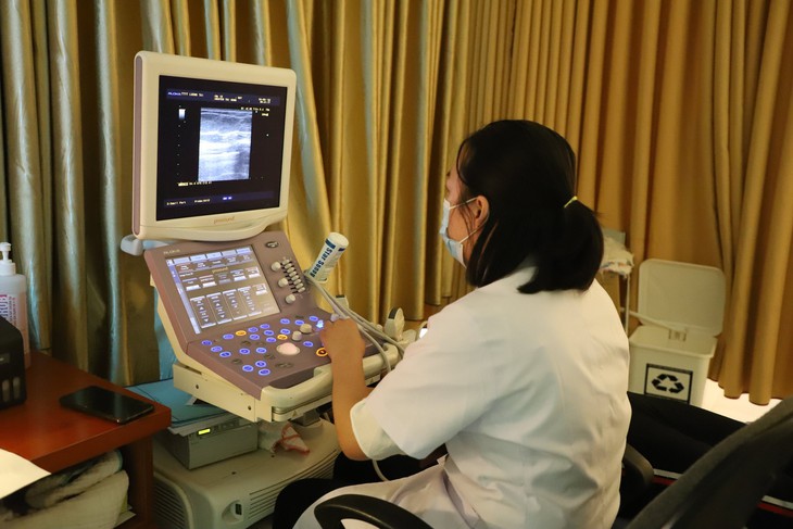 Mỗi năm Việt Nam có 21.555 ca ung thư vú: Chuyên gia khuyến cáo gì với chị em? - Ảnh 1. Mỗi năm Việt Nam có 21.555 ca ung thư vú: Chuyên gia khuyến cáo gì với chị em? - Ảnh 1.
