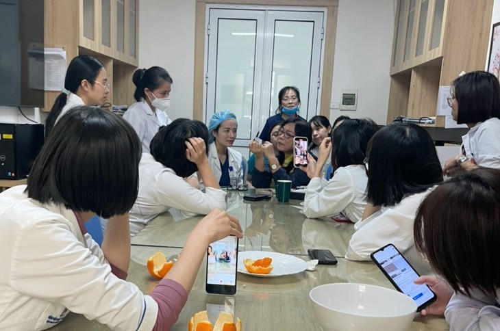 Thương em, cô gái ngành Y! - Ảnh 2. Thương em, cô gái ngành Y! - Ảnh 2.