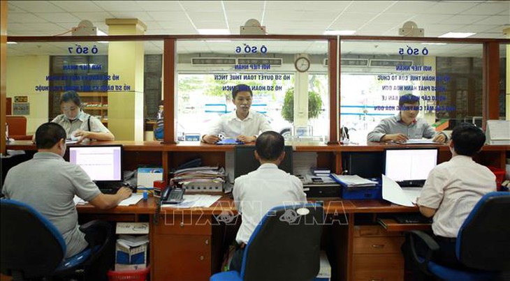 Đề xuất ngừng sử dụng hóa đơn đối với doanh nghiệp trốn đóng BHXH từ 6 tháng trở lên - Ảnh 1.