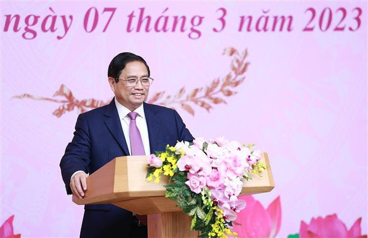 Thủ tướng: Tạo môi trường, điều kiện để phát huy vai trò của phụ nữ Việt Nam - Ảnh 1.