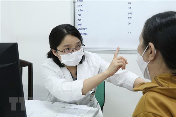 Gặp nữ bác sĩ duy nhất trong lĩnh vực phẫu thuật sọ não ở phía Nam - Ảnh 1.