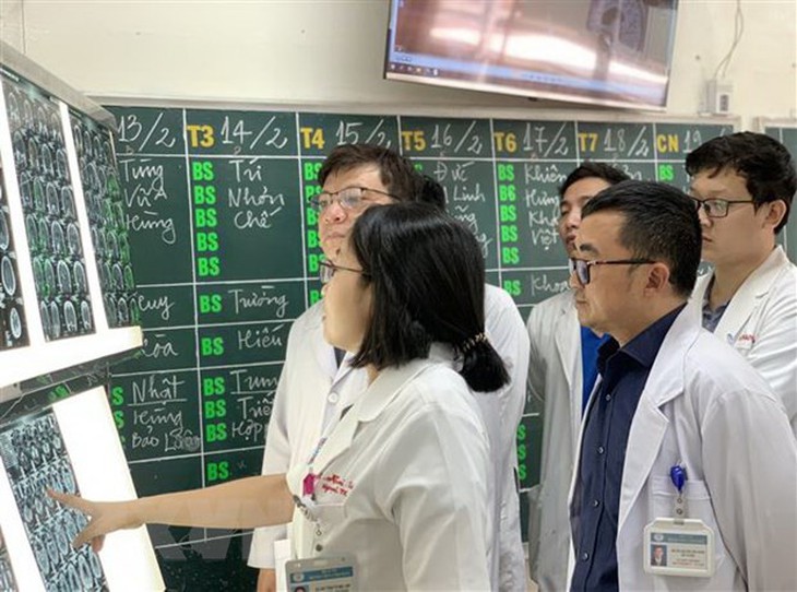 Gặp nữ bác sĩ duy nhất trong lĩnh vực phẫu thuật sọ não ở phía Nam - Ảnh 4.
