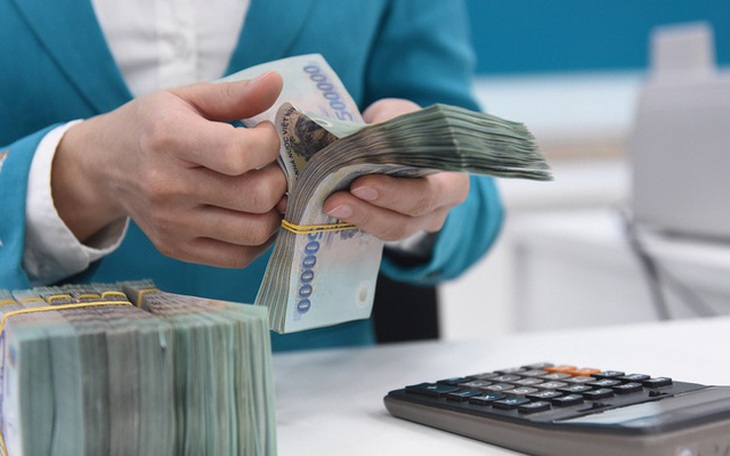 Trong tháng 4, Bộ Nội vụ tiếp tục tham mưu tổ chức triển khai cải cách chính sách tiền lương