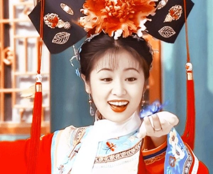 Hoài niệm những tạo hình cổ trang kinh điển để đời của loạt mỹ nhân trong phim Hoa Ngữ - Ảnh 7. Hoài niệm những tạo hình cổ trang kinh điển để đời của loạt mỹ nhân trong phim Hoa Ngữ - Ảnh 7.