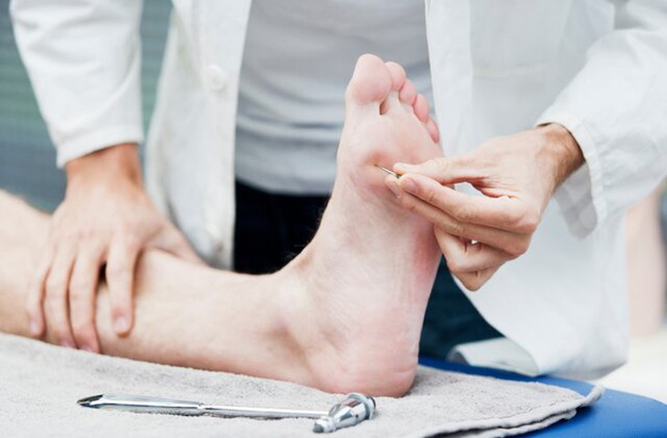 Biến chứng nguy hiểm bệnh nhân đái tháo đường cần lưu ý - Ảnh 1.