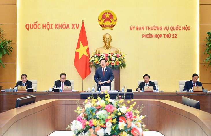 Phiên họp thứ 22 của UBTVQH sẽ cho ý kiến về các nội dung dự kiến trình Quốc hội tại Kỳ họp thứ 5 - Ảnh 2. Phiên họp thứ 22 của UBTVQH sẽ cho ý kiến về các nội dung dự kiến trình Quốc hội tại Kỳ họp thứ 5 - Ảnh 2.