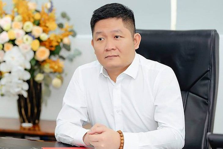 Hoãn xét xử vụ ông chủ Louis Holdings thao túng chứng khoán - Ảnh 1.
