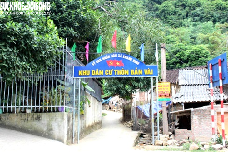 Về Bản Vài cùng người Tày tảo mộ trong dịp Tết Thanh minh - Ảnh 1.