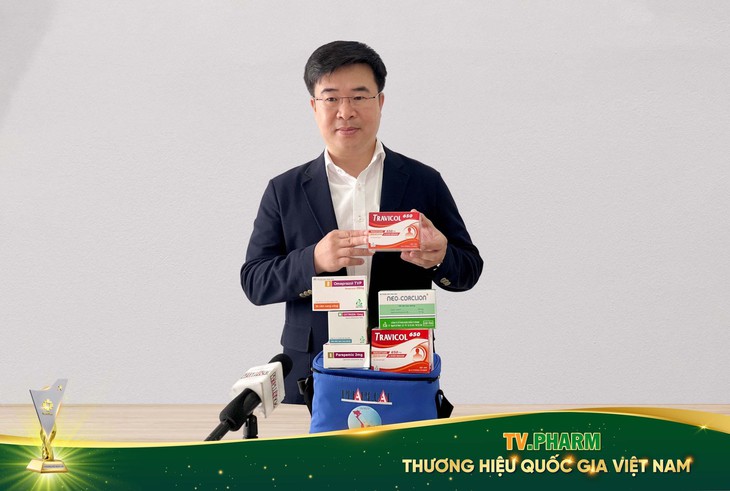 Dược phẩm TV.PHARM tài trợ túi thuốc thiết yếu cùng ngư dân thắp sáng đèn trên biển - Ảnh 1. Dược phẩm TV.PHARM tài trợ túi thuốc thiết yếu cùng ngư dân thắp sáng đèn trên biển - Ảnh 1.
