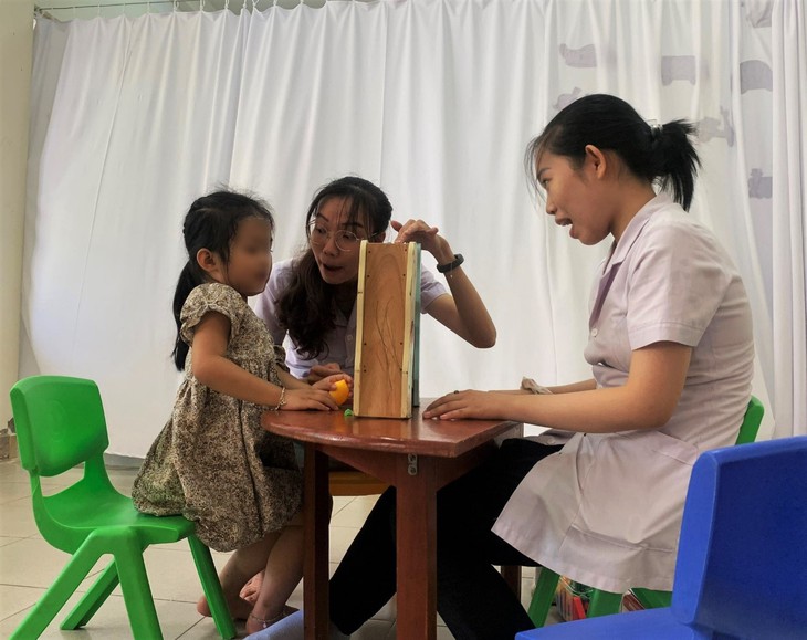 Đào tạo nhân lực phục hồi chức năng chuyên ngành ngôn ngữ trị liệu - Ảnh 2.