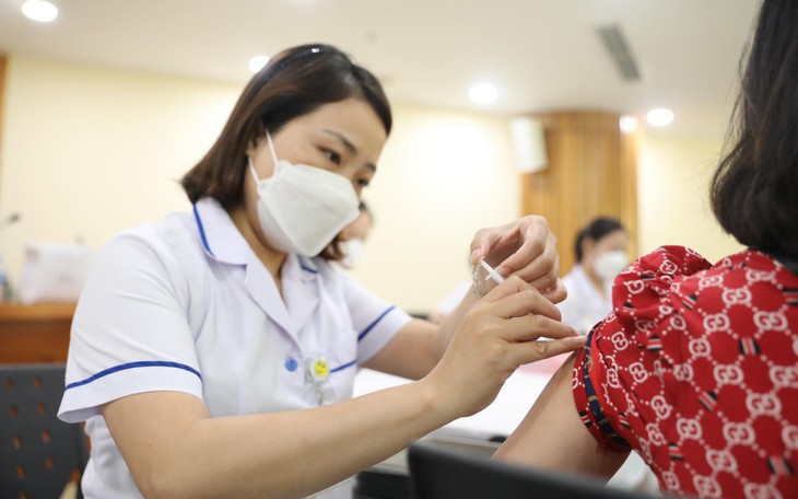 COVID-19 có xu hướng gia tăng, Bộ Y tế ra công văn ‘KHẨN’ yêu cầu tăng cường phòng, chống dịch