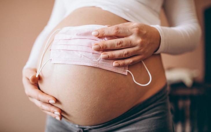 Ca COVID-19 tăng trở lại, thai phụ cần chủ động phòng bệnh thế nào?