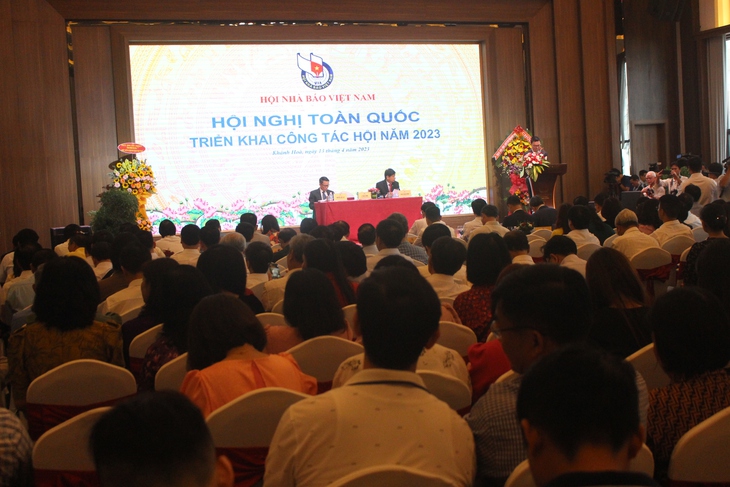 “Báo chí đã làm tốt vai trò xung kích trên mặt trận tư tưởng” - Ảnh 5. “Báo chí đã làm tốt vai trò xung kích trên mặt trận tư tưởng” - Ảnh 5.