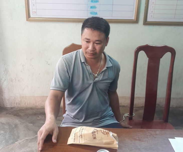 Thầy giáo tại Quảng Bình dùng dao đâm bố vợ tử vong - Ảnh 1.
