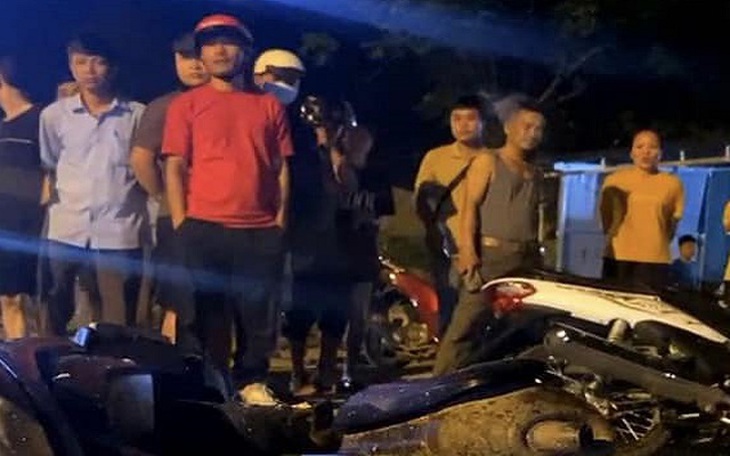 Tai nạn giao thông trên QL9, ba người thương vong - Ảnh 1. Tai nạn giao thông trên QL9, ba người thương vong - Ảnh 1.