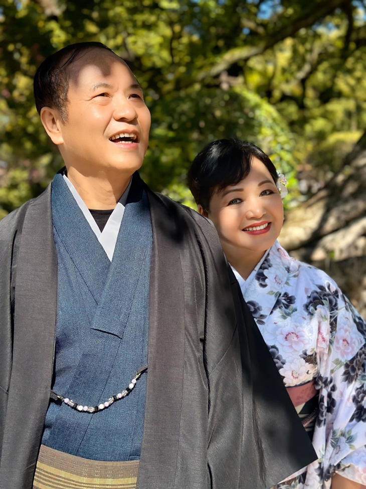 Mẹ ruột Thu Quỳnh: 'Thiên nga của sân khấu kịch' thập niên 90, tuổi hưu là hậu phương cho con cái - Ảnh 6. Mẹ ruột Thu Quỳnh: 'Thiên nga của sân khấu kịch' thập niên 90, tuổi hưu là hậu phương cho con cái - Ảnh 6.
