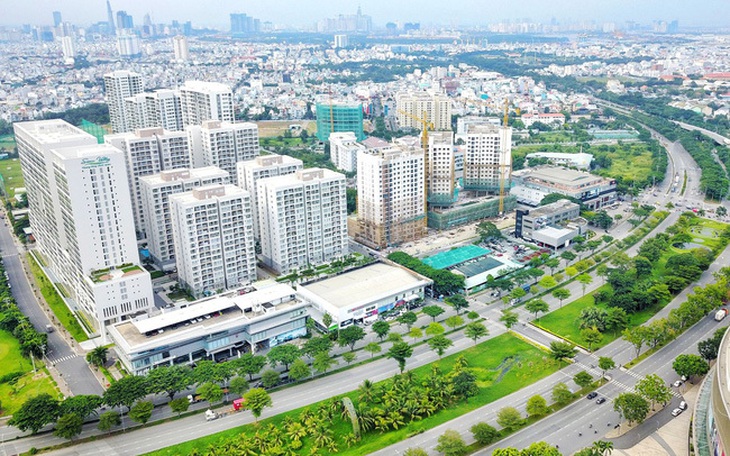 Tập trung quyết liệt tháo gỡ khó khăn, vướng mắc trong triển khai thực hiện dự án bất động sản - Ảnh 2.