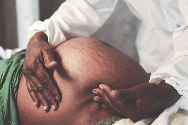 6 chương trình UNFPA đảm bảo "Sức khỏe cho mọi người" trong thế giới 8 tỷ người - Ảnh 2. 6 chương trình UNFPA đảm bảo "Sức khỏe cho mọi người" trong thế giới 8 tỷ người - Ảnh 2.