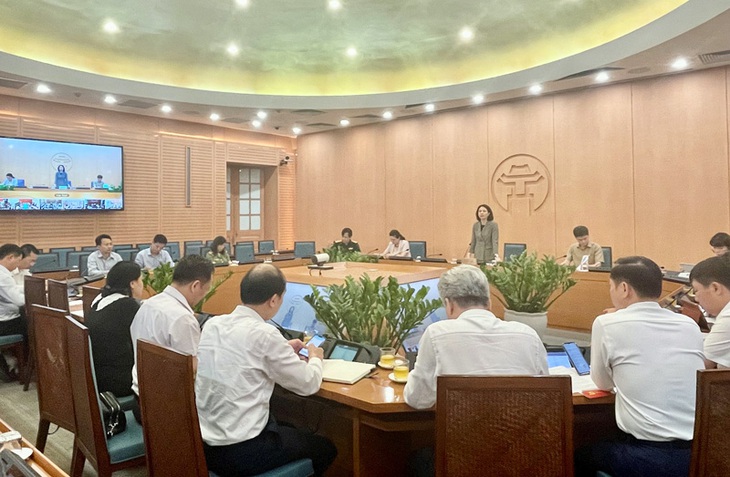 'Hiện Hà Nội đang kiểm soát tốt dịch bệnh, tuy nhiên không nên chủ quan' - Ảnh 1. 'Hiện Hà Nội đang kiểm soát tốt dịch bệnh, tuy nhiên không nên chủ quan' - Ảnh 1.