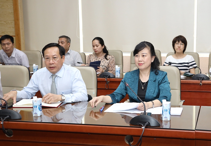 Bộ trưởng Bộ Y tế Đào Hồng Lan tiếp Trưởng đại diện JICA tại Việt Nam
- Ảnh 1. Bộ trưởng Bộ Y tế Đào Hồng Lan tiếp Trưởng đại diện JICA tại Việt Nam
- Ảnh 1.
