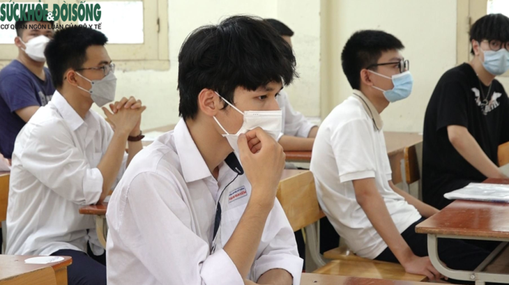 Điểm chuẩn vào 10 tăng liên tiếp trong 3 năm: Học sinh cần có mục tiêu chính xác, tránh ảo tưởng - Ảnh 1.