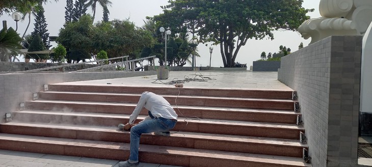 Khánh Hòa: 4 việc làm sau sự cố khách du lịch tử vong bên tháp Trầm Hương là gì? - Ảnh 7.