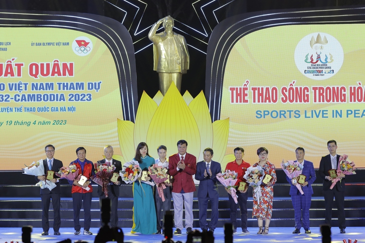 Herbalife đồng hành cùng Lễ xuất quân Đoàn Thể Thao Việt Nam tham dự SEA Games 32 - Ảnh 2. Herbalife đồng hành cùng Lễ xuất quân Đoàn Thể Thao Việt Nam tham dự SEA Games 32 - Ảnh 2.