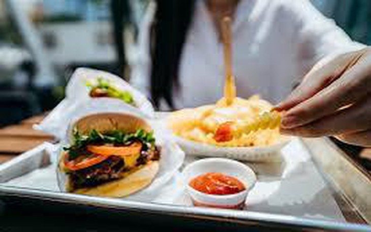 Những yếu tố nguy hại trong dinh dưỡng - người bệnh suy tim cần tránh để bệnh không nặng hơn