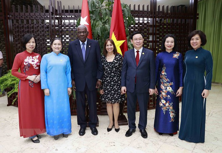 Chủ tịch Quốc hội phát biểu tại Phiên họp đặc biệt của Quốc hội Cuba - Ảnh 26. Chủ tịch Quốc hội phát biểu tại Phiên họp đặc biệt của Quốc hội Cuba - Ảnh 26.
