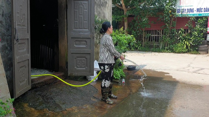 Lò mổ, xưởng gỗ giữa khu dân cư đông đúc "hành" dân trong nhiều năm - Ảnh 4. Lò mổ, xưởng gỗ giữa khu dân cư đông đúc "hành" dân trong nhiều năm - Ảnh 4.