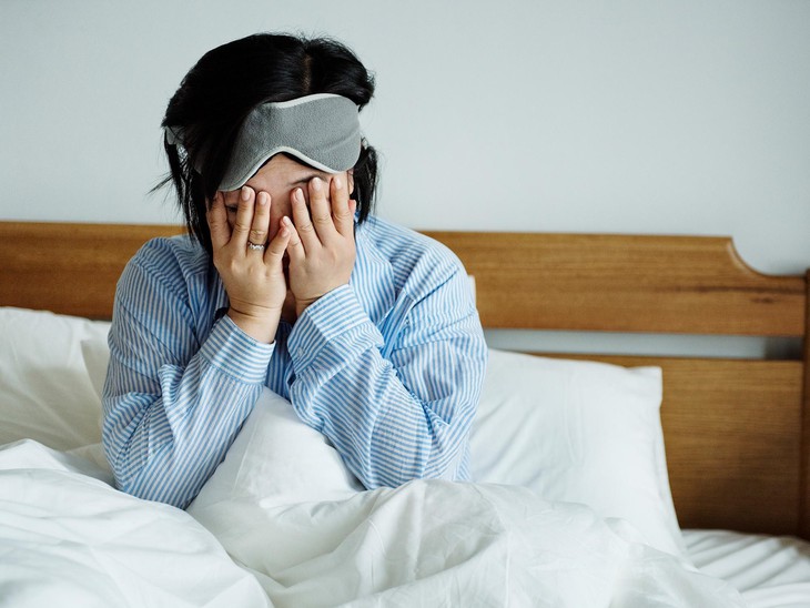 Phụ nữ nên làm gì khi thường xuyên bốc hoả, da sạm nám - Ảnh 1.