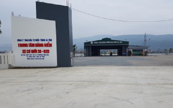 Bắt Phó giám đốc, nhân viên Trung tâm đăng kiểm ở Hà Tĩnh - Ảnh 1. Bắt Phó giám đốc, nhân viên Trung tâm đăng kiểm ở Hà Tĩnh - Ảnh 1.