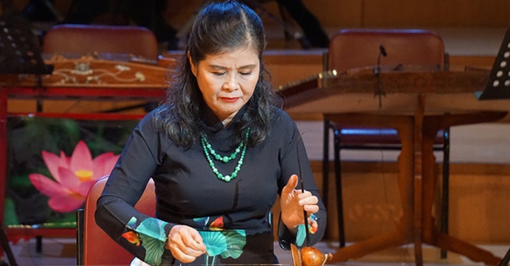 Mẹ ruột Hồ Hoài Anh: Từng là Trưởng khoa ở Nhạc viện âm nhạc quốc gia, sống kín tiếng tuổi xế chiều - Ảnh 5.