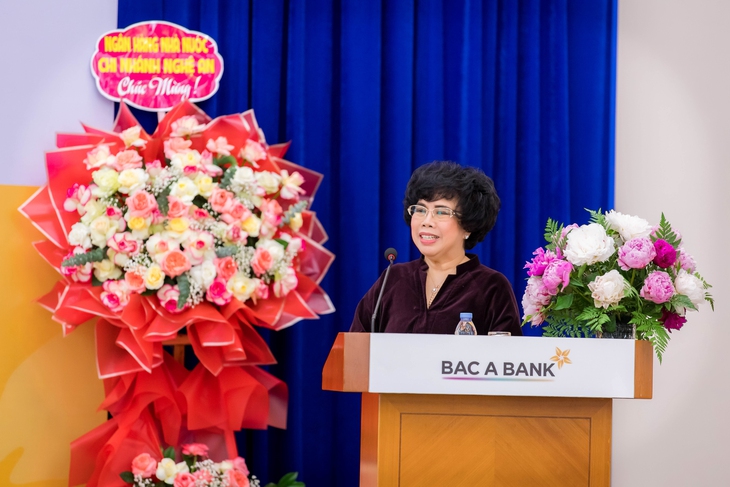 BAC A BANK được thông qua phương án tăng vốn điều lệ lên gần 9.900 tỷ đồng - Ảnh 1. BAC A BANK được thông qua phương án tăng vốn điều lệ lên gần 9.900 tỷ đồng - Ảnh 1.