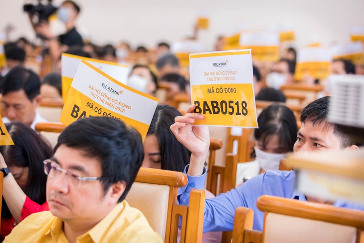 BAC A BANK được thông qua phương án tăng vốn điều lệ lên gần 9.900 tỷ đồng - Ảnh 2. BAC A BANK được thông qua phương án tăng vốn điều lệ lên gần 9.900 tỷ đồng - Ảnh 2.