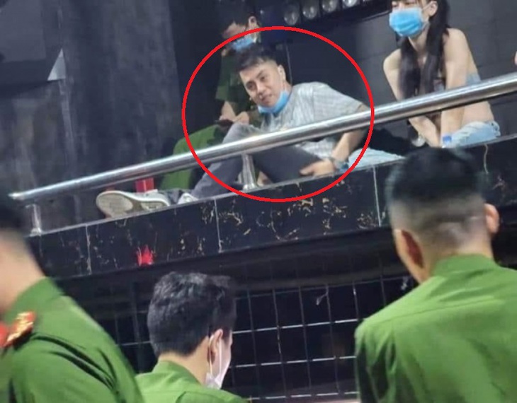 DJ Thái Hoàng bị bắt tại Hải Dương liên quan đến ma túy - Ảnh 1.