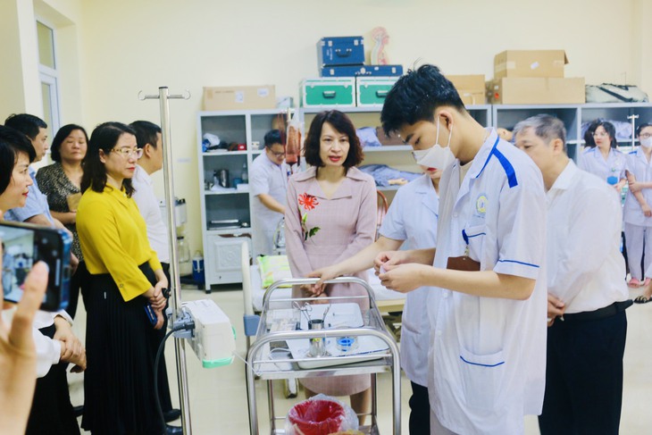 Đại học Điều dưỡng Nam Định rà soát chương trình đào tạo, tiếp tục đổi mới dạy đáp ứng hội nhập - Ảnh 1. Đại học Điều dưỡng Nam Định rà soát chương trình đào tạo, tiếp tục đổi mới dạy đáp ứng hội nhập - Ảnh 1.