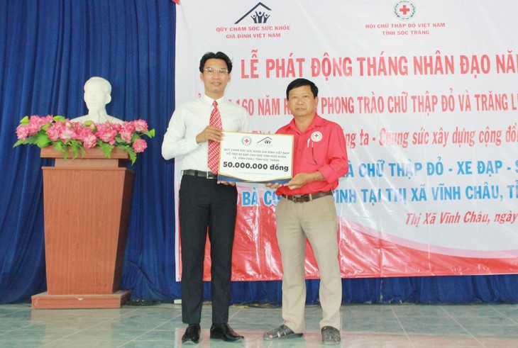 Quỹ Chăm sóc Sức khỏe Gia Đình Việt Nam đồng hành cùng Tháng Nhân đạo Quốc gia năm 2023 - Ảnh 2.